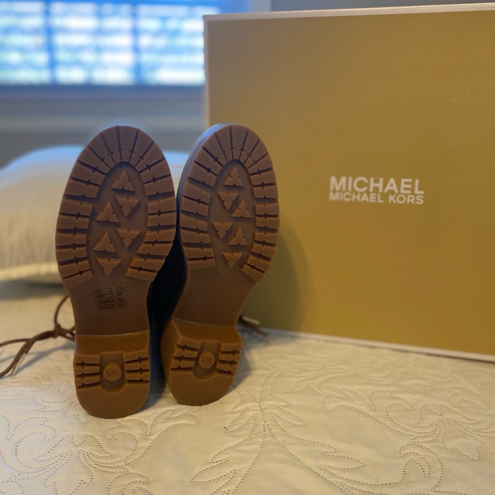 MICHAEL KORS Anaka Leather Combat Boot - Picture 5 of 7